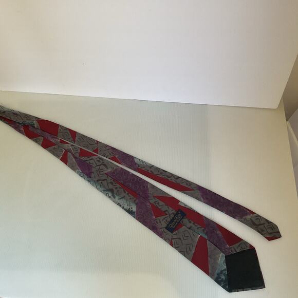 Vintage Tie 100% Silk Oscar de la Renta Made in USA Abstract Geometric Red Gray - Picture 5 of 7